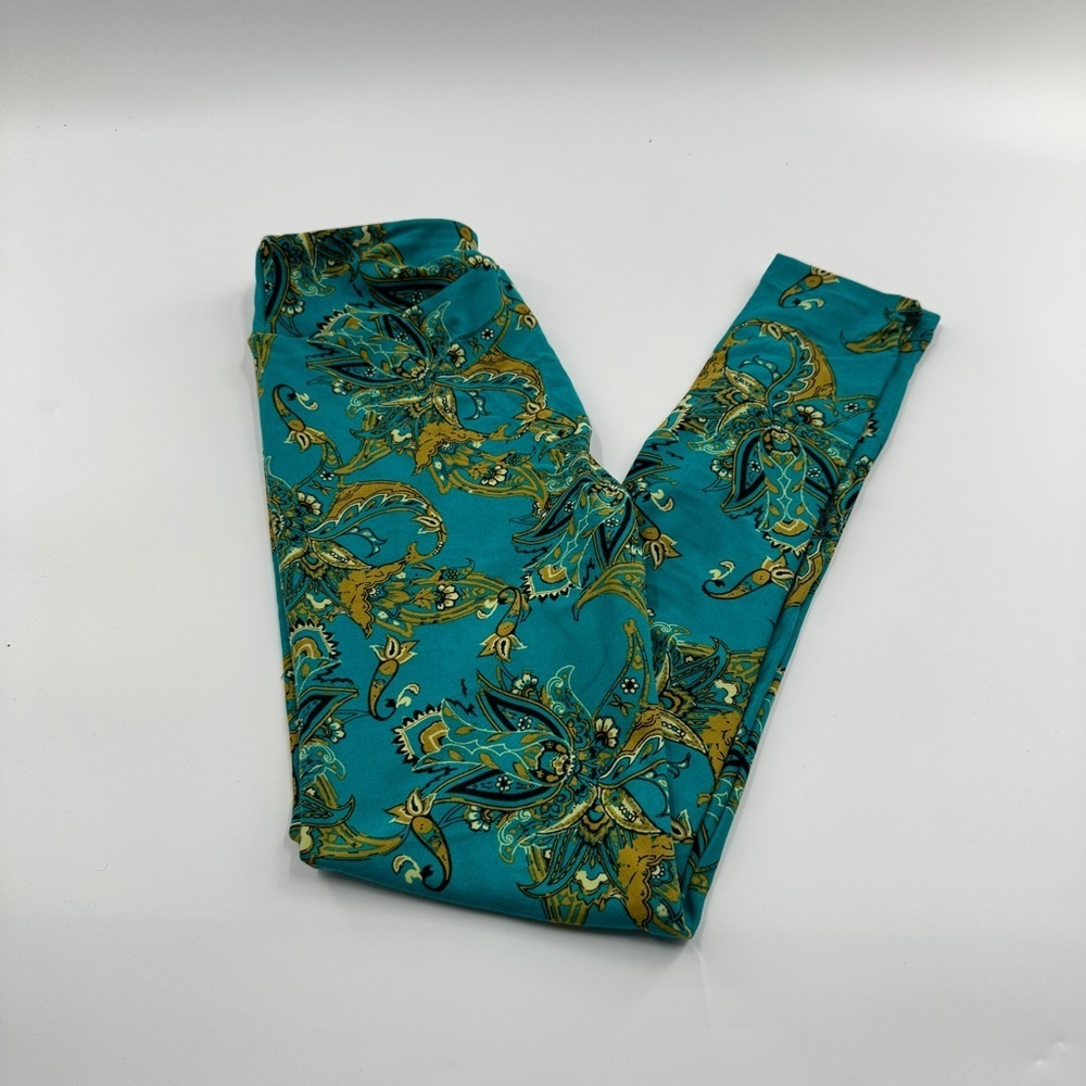 LuLaRoe One Size (OS) Leggings – Buttery Soft Stretchy Printed Leggings